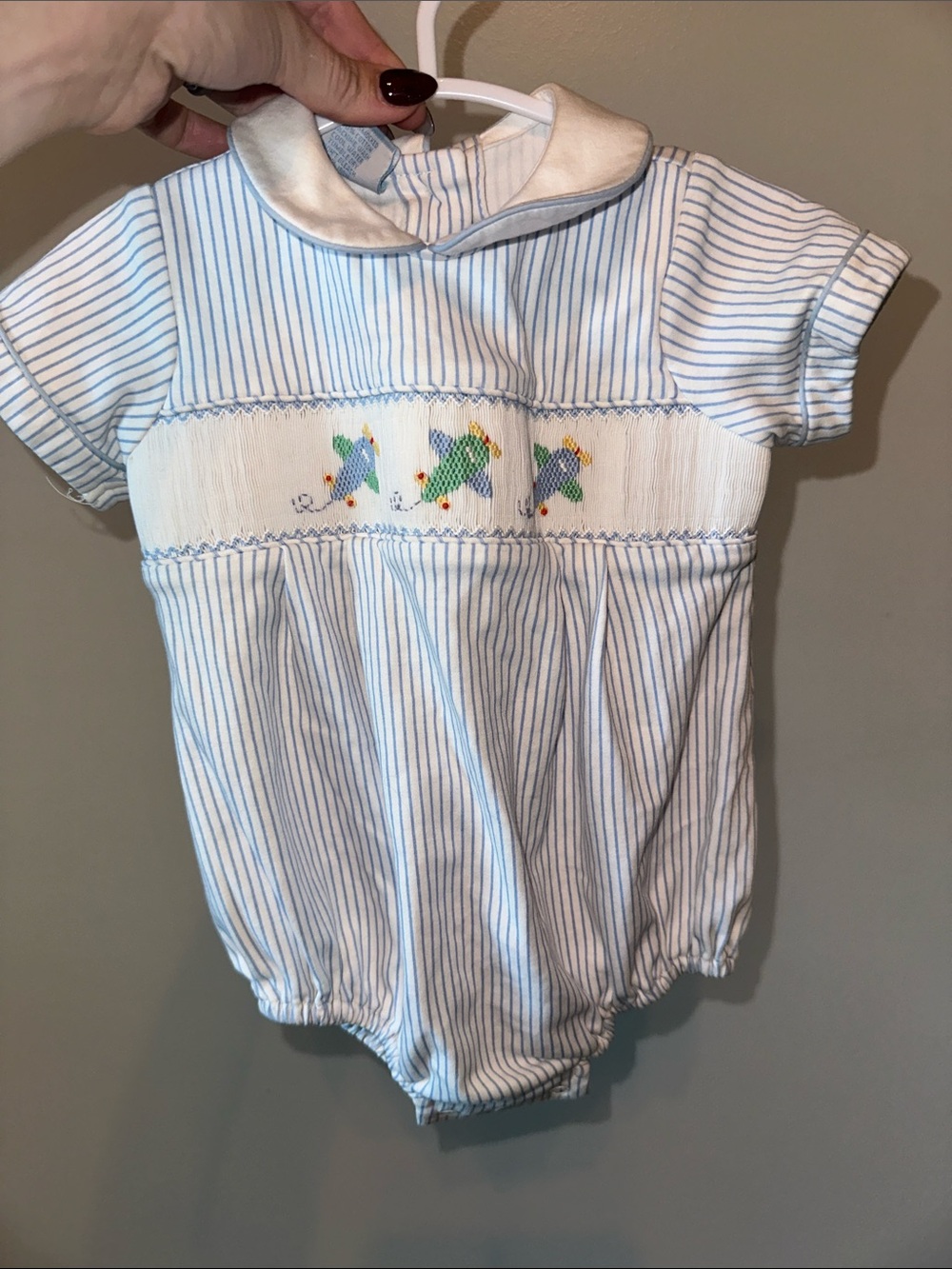 Petit Bebe Airplane Knit Bubble Boys 12M Blue Like New Smocked Striped Romper